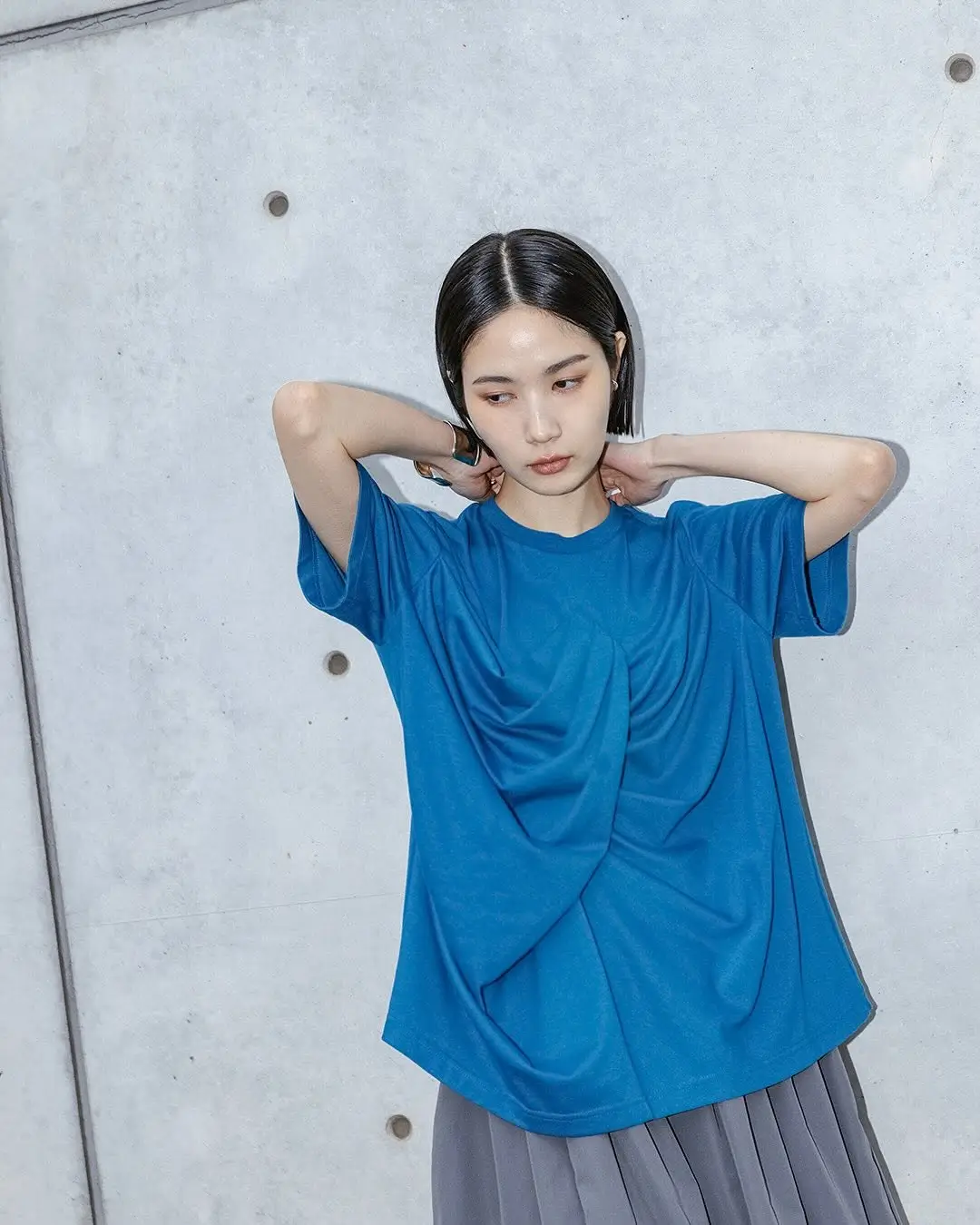 casual summer t-shirt outfit for women 2026 Relaxed Draping with Modern Minimal Attitude