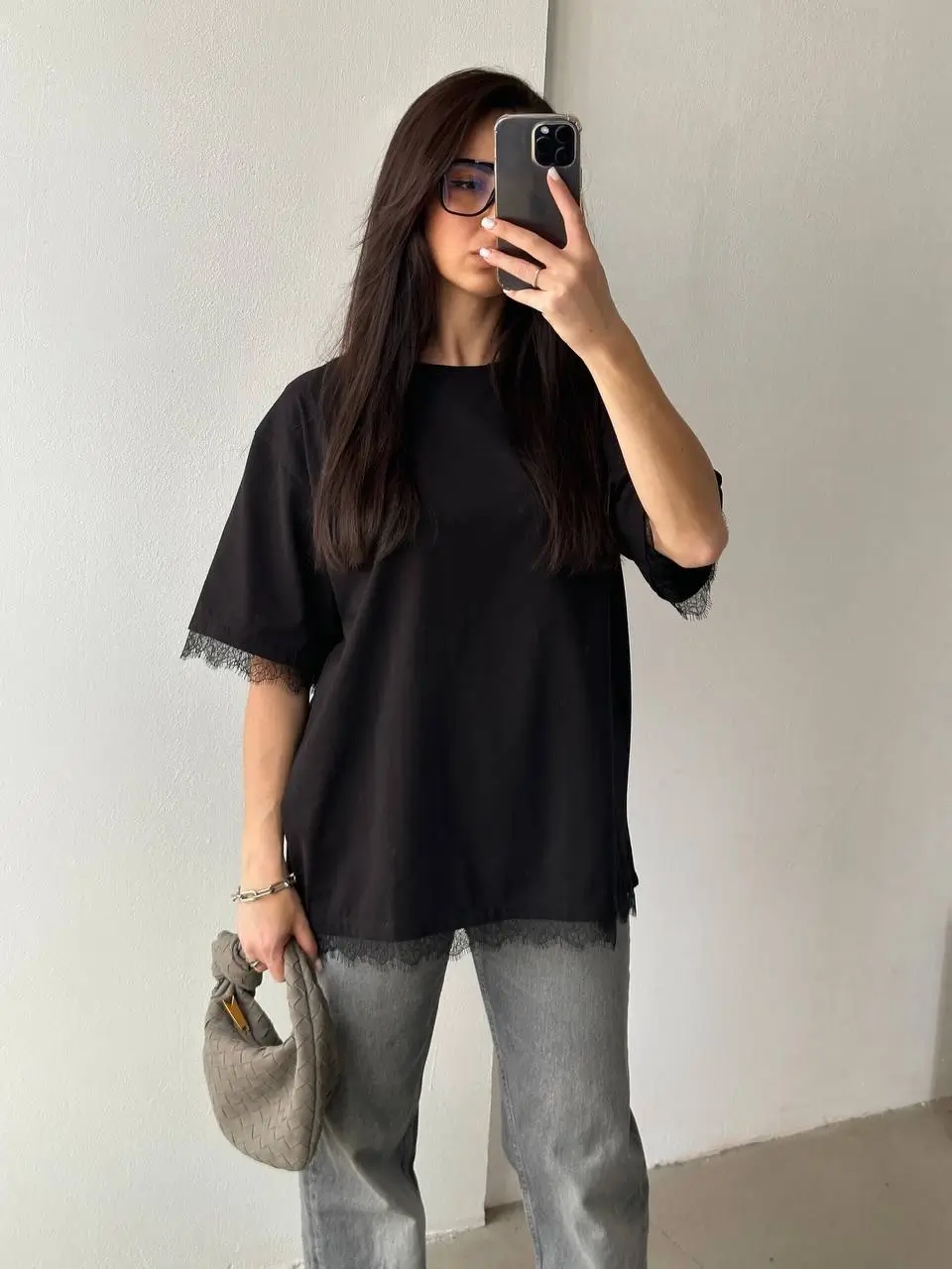 casual summer t-shirt outfit for women 2026 Edgy Black Tee with Subtle Feminine Detail