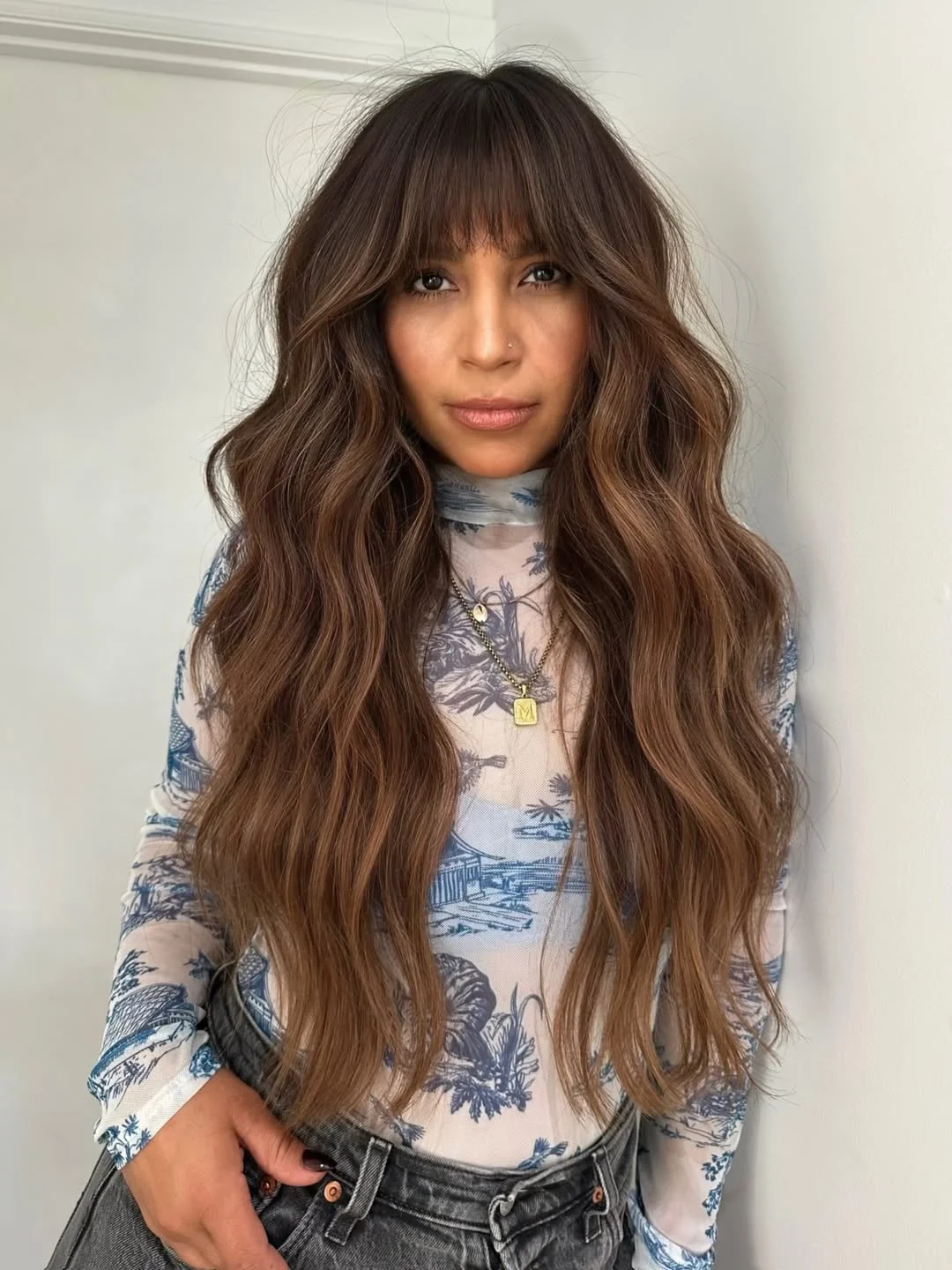face-framing summer haircuts with bangs 2026 Glossy Chestnut Lengths with Feathered Fringe