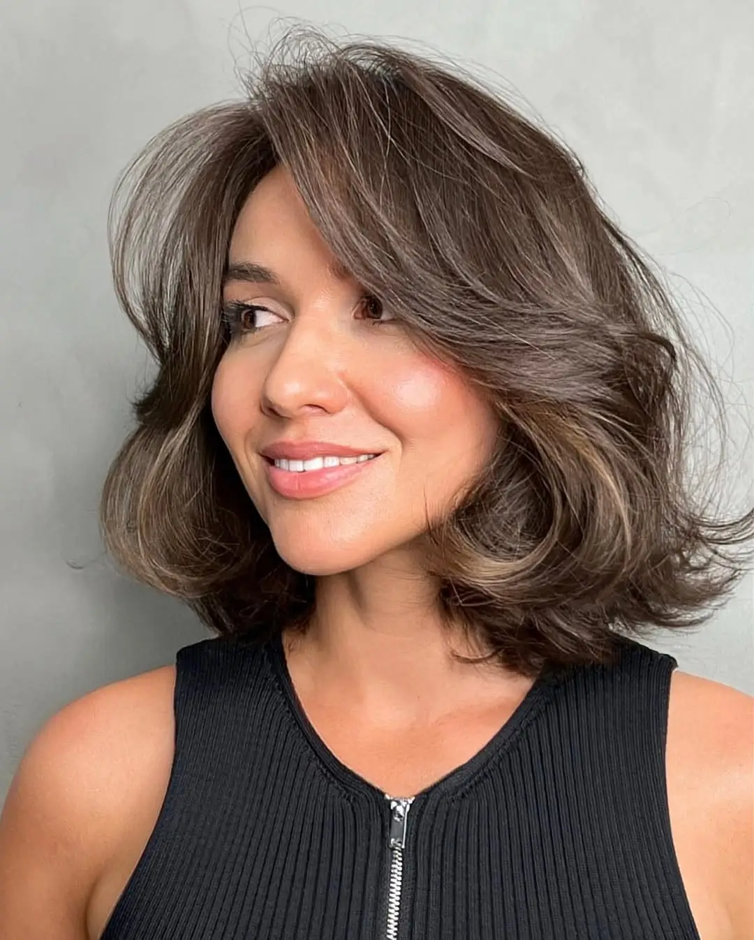 layered summer haircut for round face 2026 Mid-Length Volume Layers - The Effortless Lift We All Want