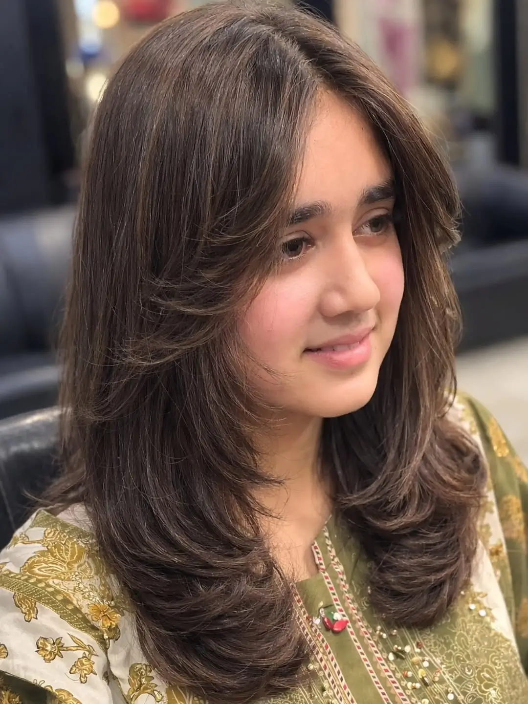 layered summer haircut for round face 2026 Classic Mid Length Layers with Rounded Volume