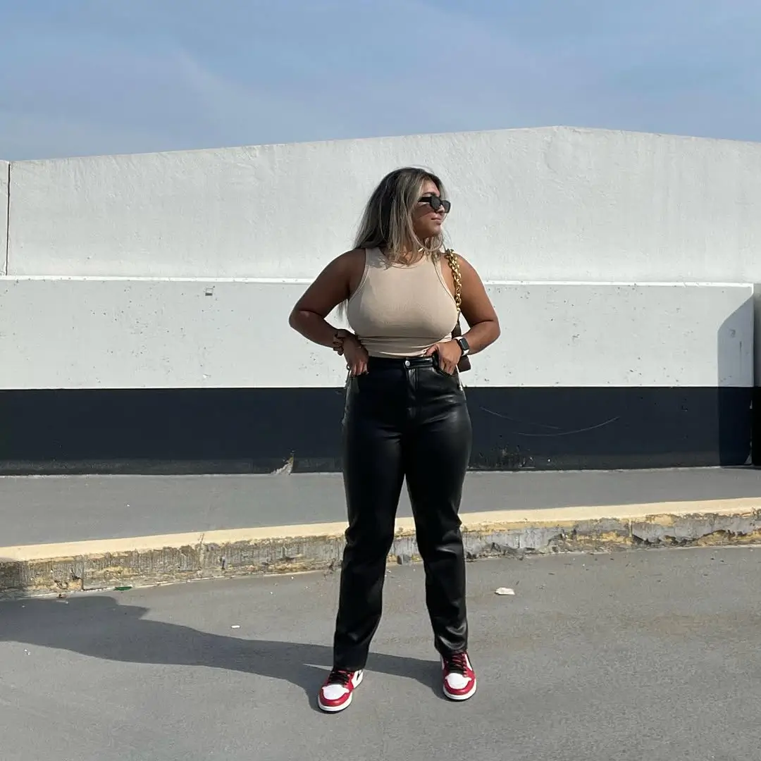 midsize outfits for women summer 2026 Soft Structure Meets Street Energy