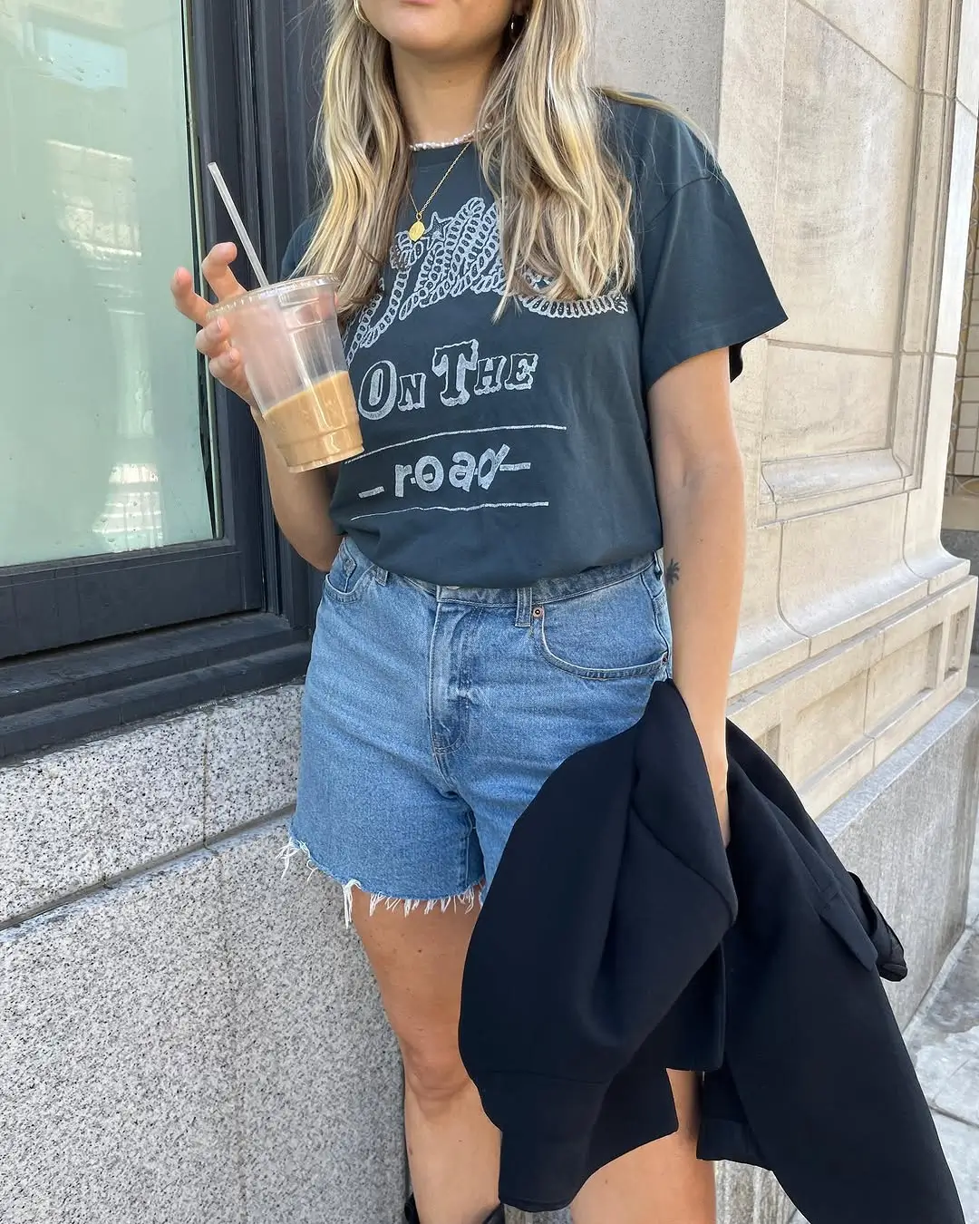 midsize outfits for women summer 2026 That Thrifted Tee Energy We Keep Coming Back To