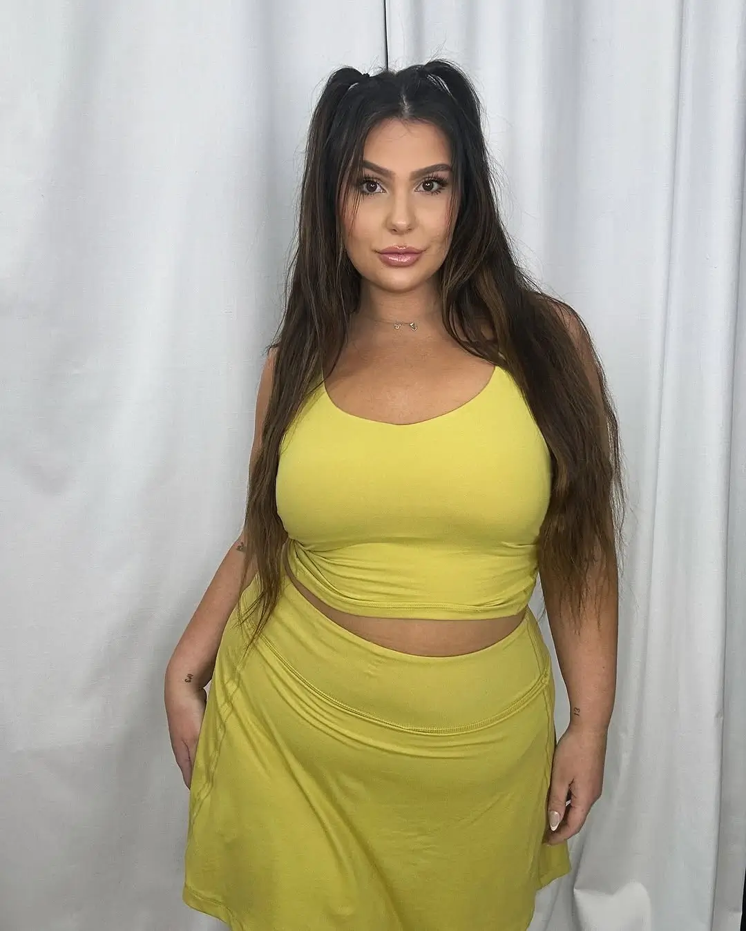 Plus Size Summer Outfits For Women 2026 Sporty Lime Set That Redefines Mid Summer Confidence