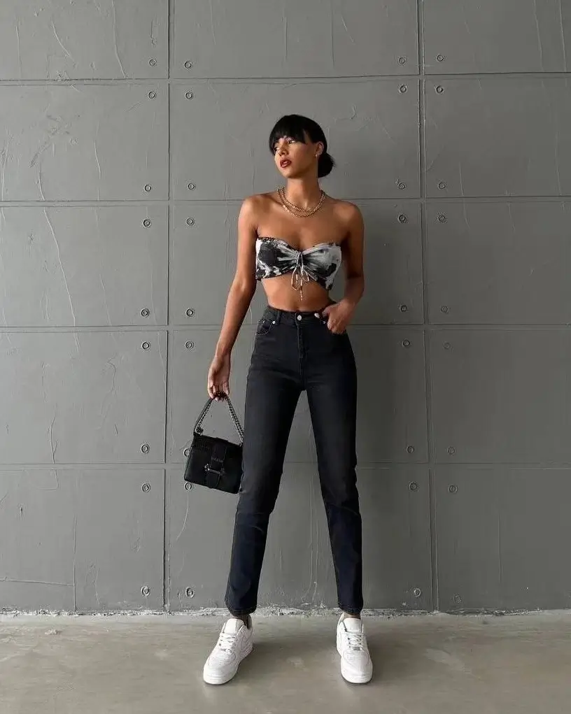 stylish mom outfits summer 2026 Sharp Black Denim and Statement Bandeau