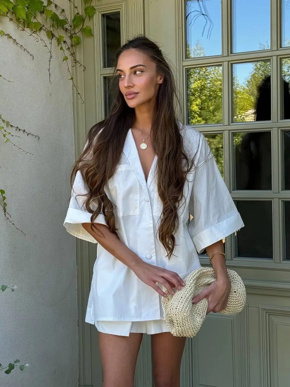 Summer Beach Outfit For Women 2026 Crisp White Layers for Clean Summer Styling