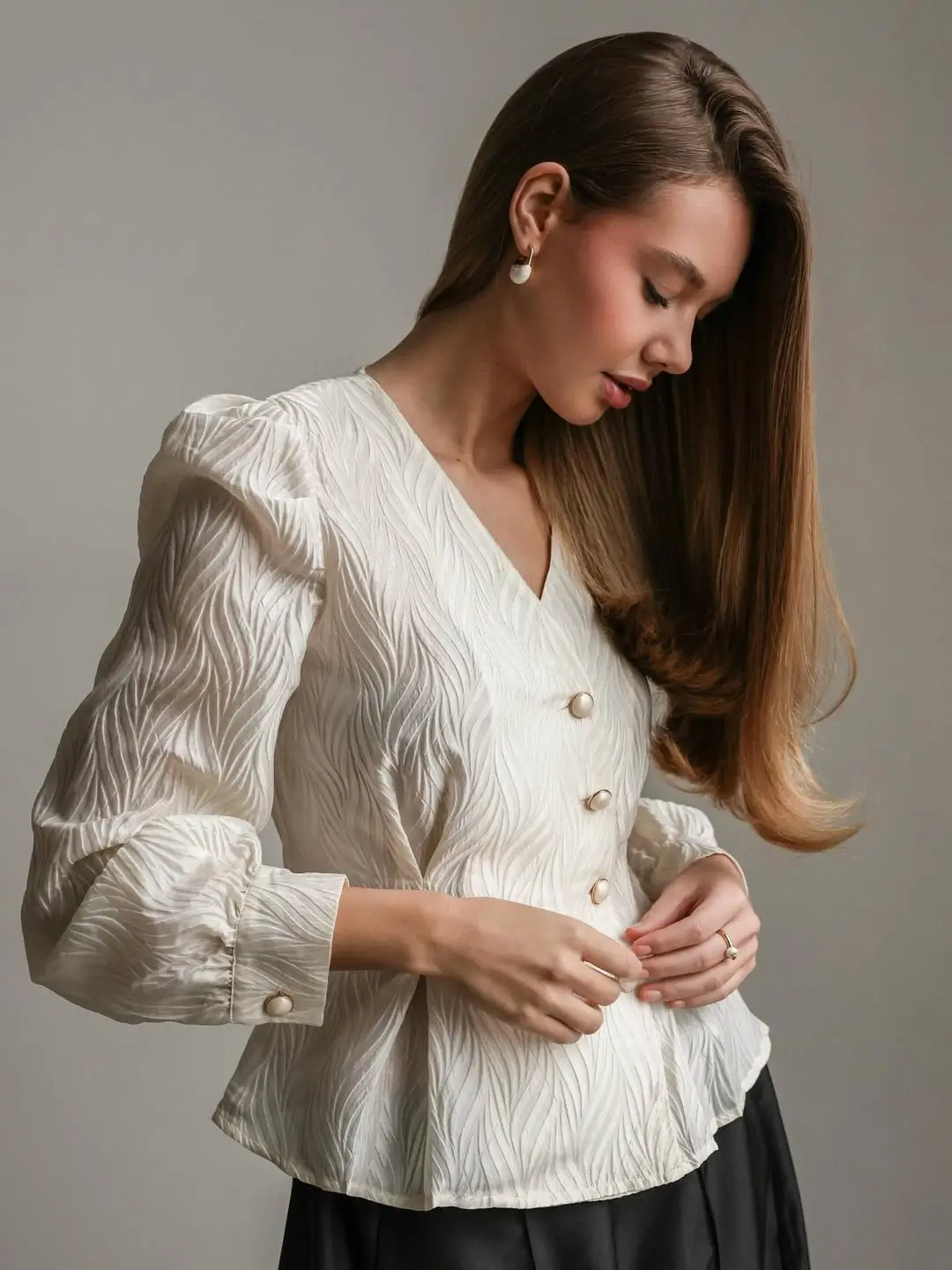 summer blouses for women 2026 Textured White with Soft Tailoring Energy