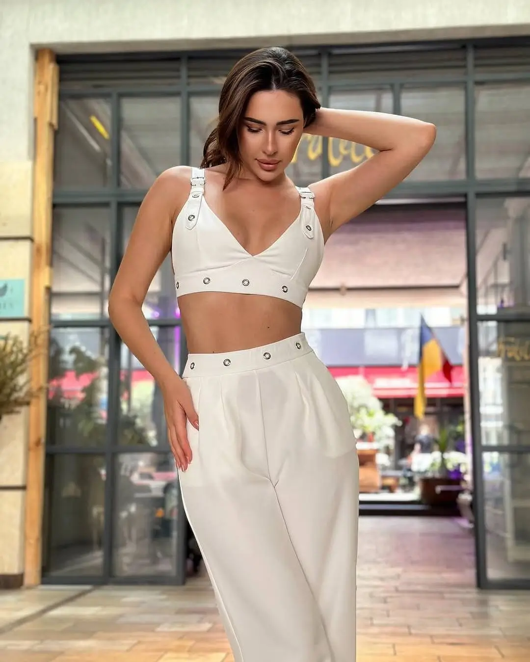 summer business casual outfit for women 2026 Minimal White Set That Feels Like Power Dressing But Lighter