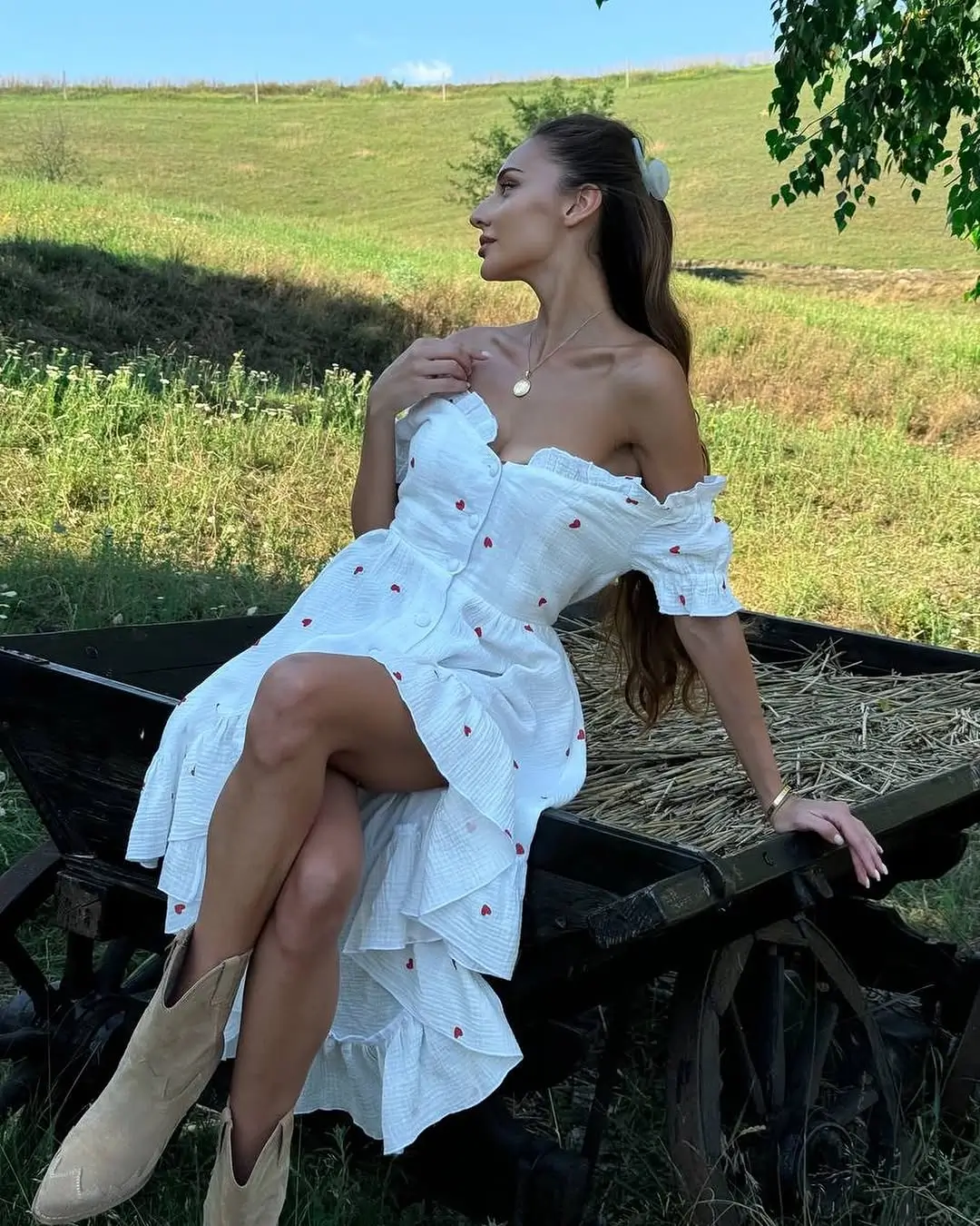 summer clothes for women 2026 Off-Shoulder Ease with a Hint of Country Romance
