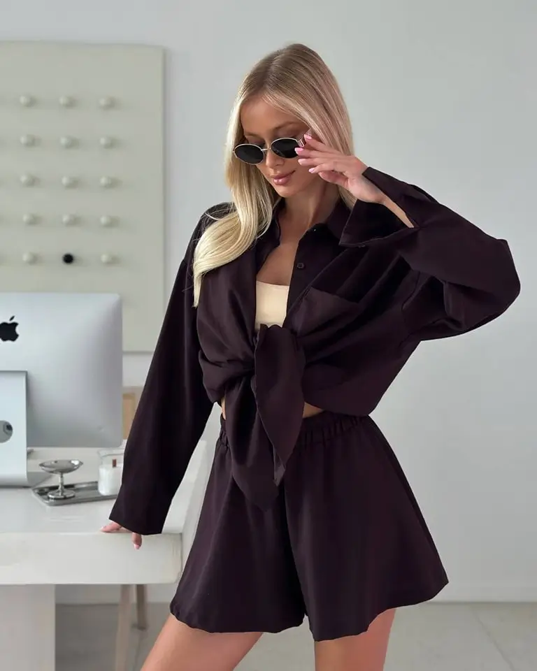 summer fashion outfits for women 2026 Relaxed Tailoring with a Soft Office Chic Work Mood