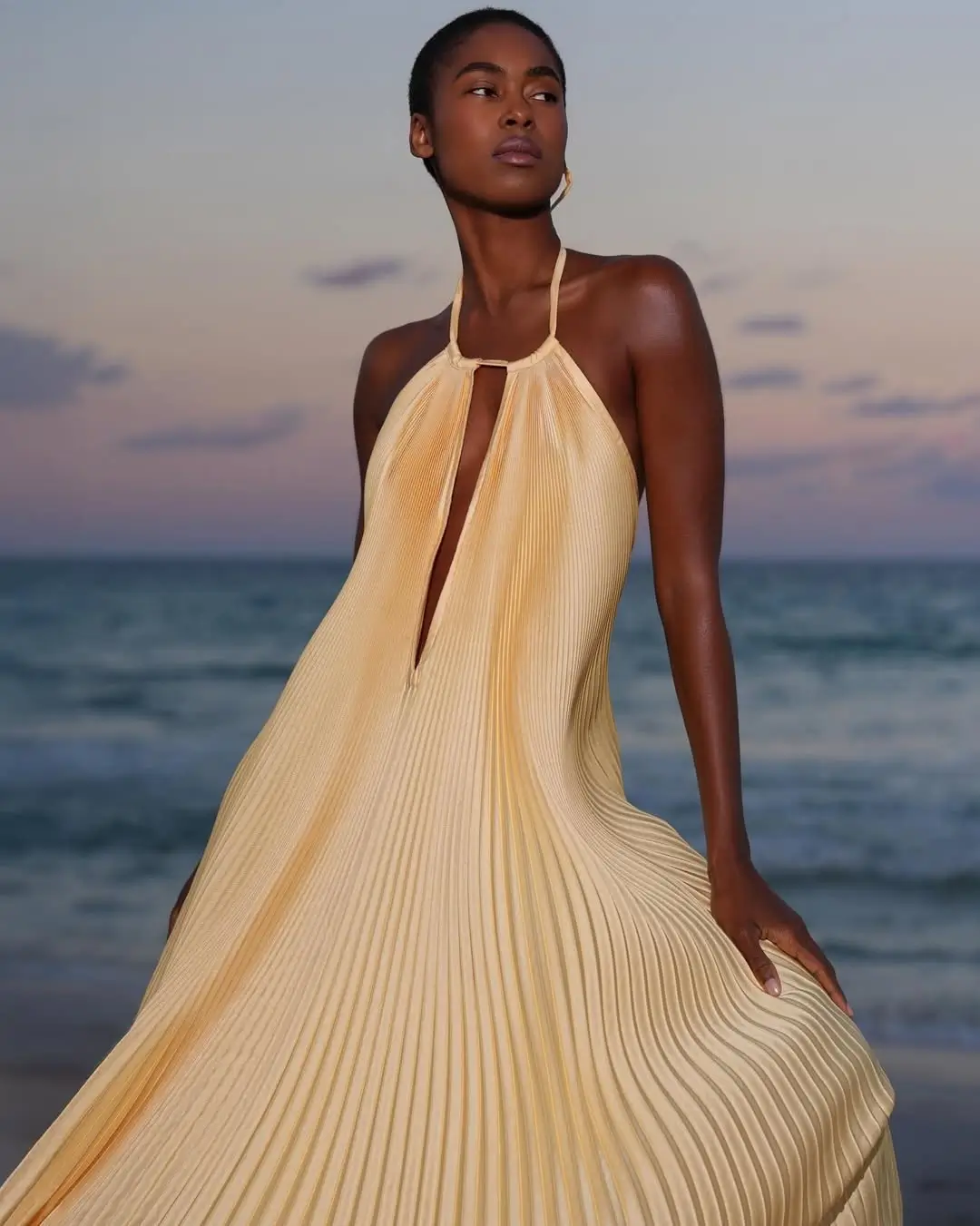 summer night going out outfits 2026 Golden Hour Pleats and Beachside Statements