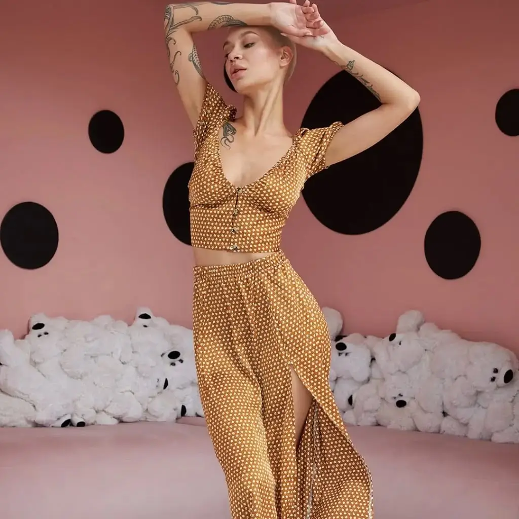 summer outfits for women 2026 Retro Prints and Sunlit Confidence