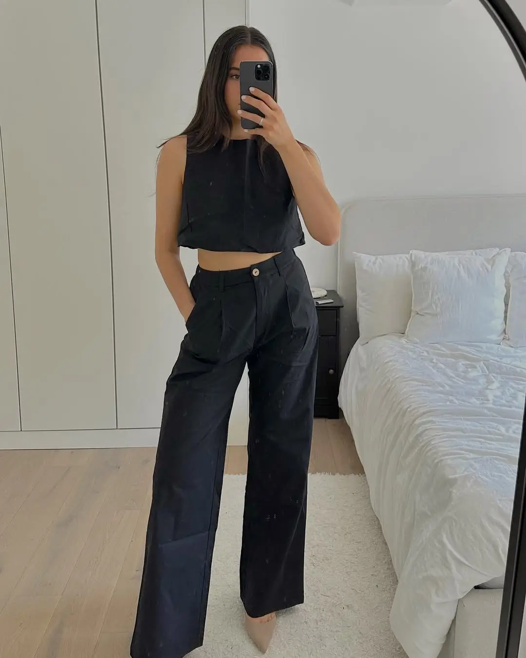 summer set outfits for women 2026 Clean Lines, Quiet Power