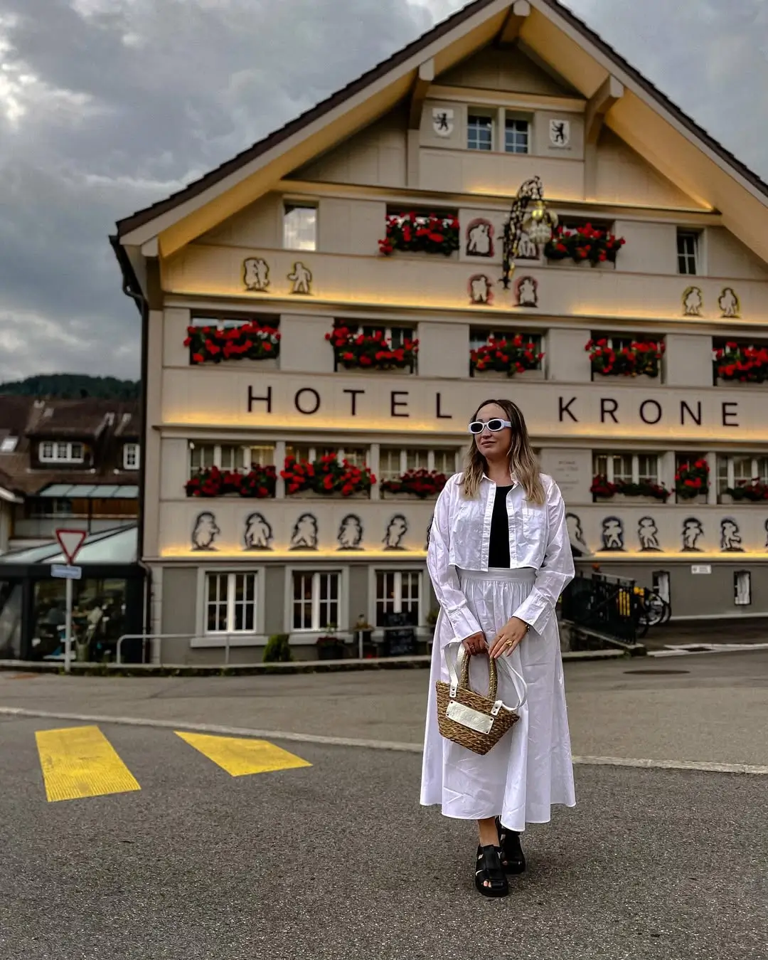 summer set outfits for women 2026 Lightweight Layers and Effortless European Mood