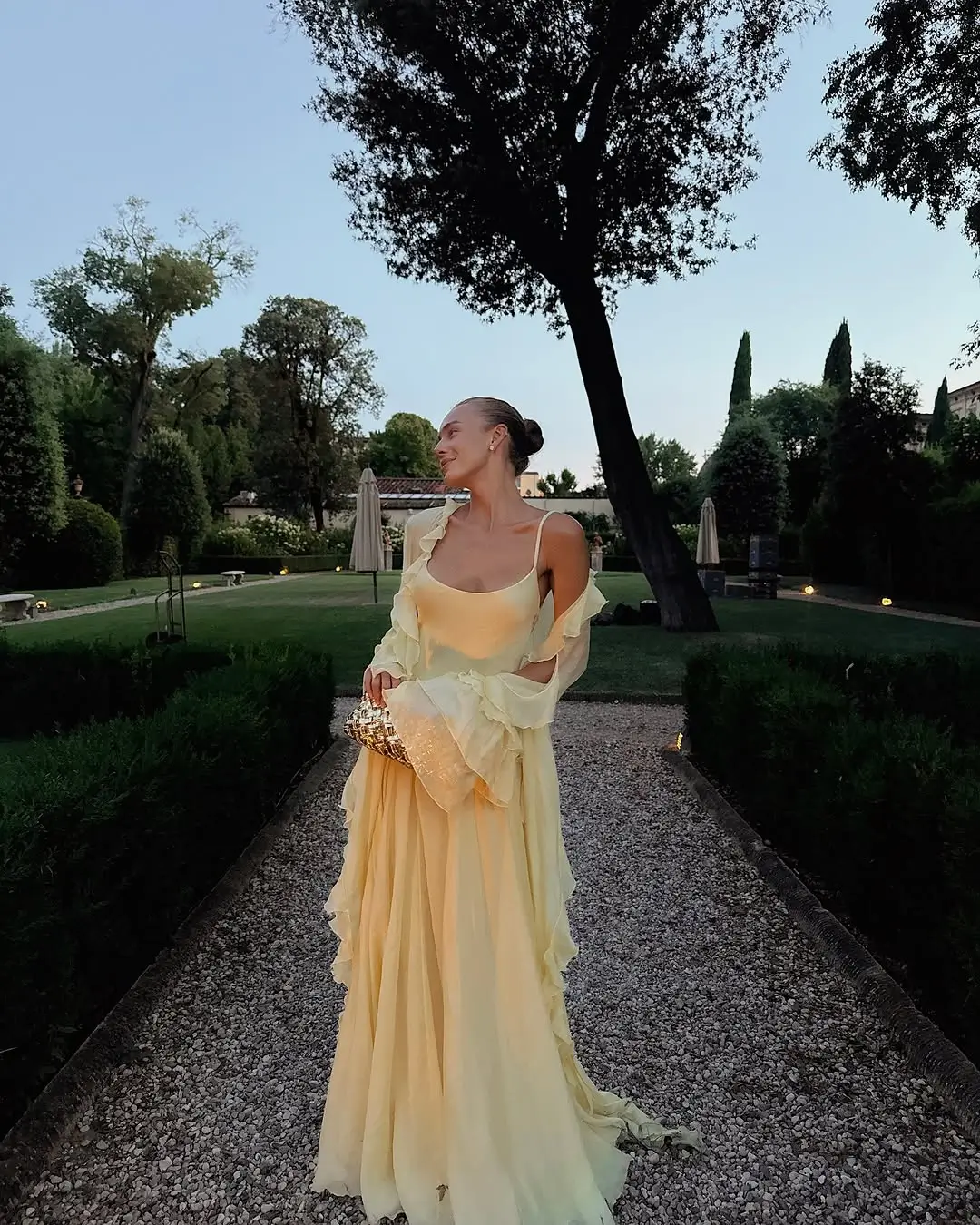 summer vacation resort outfits 2026 Flowing Ruffle Dresses That Capture Soft Resort Femininity