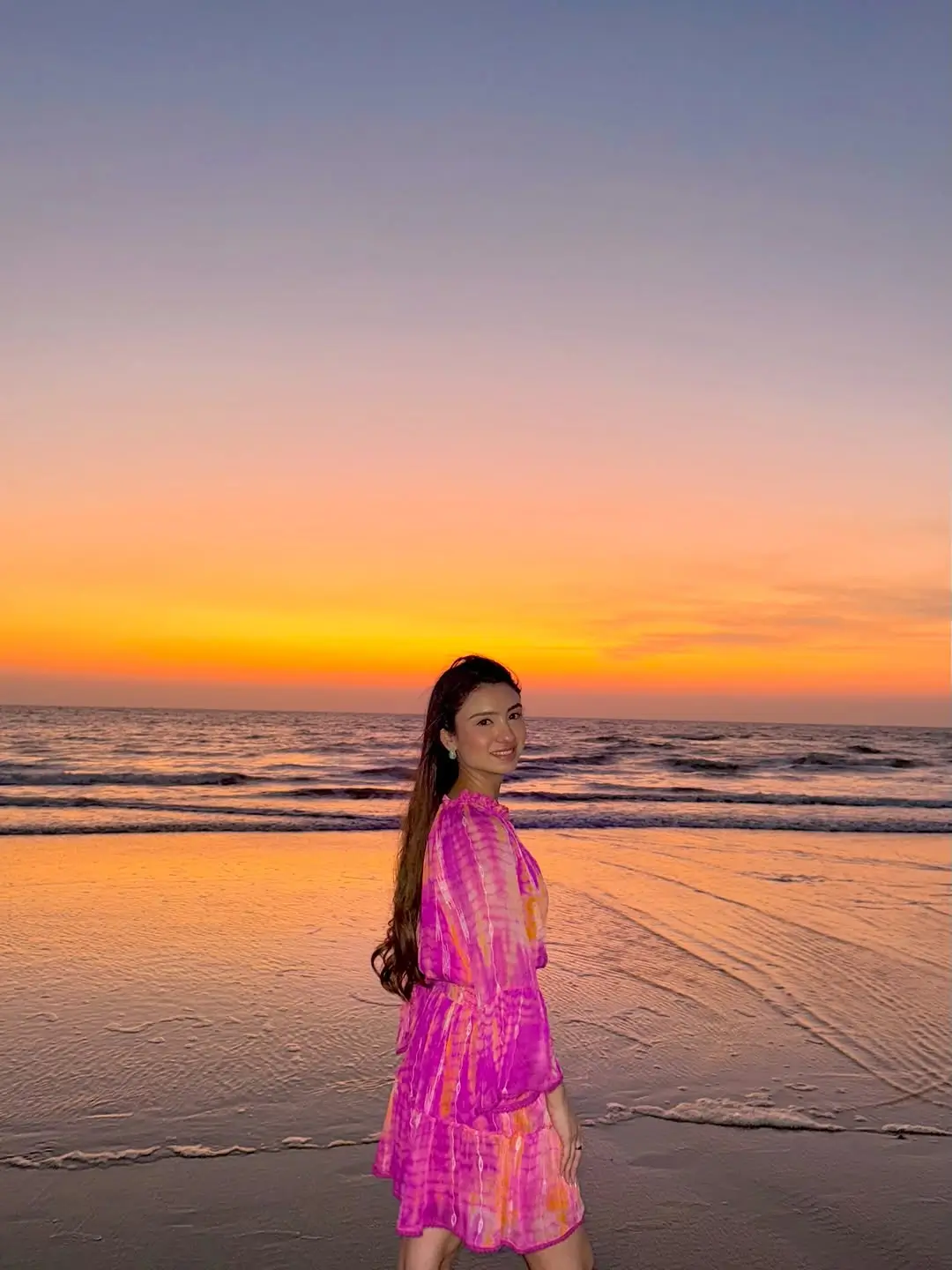 summer vacation resort outfits 2026 Playful Color Pops for Beachside Golden Hour