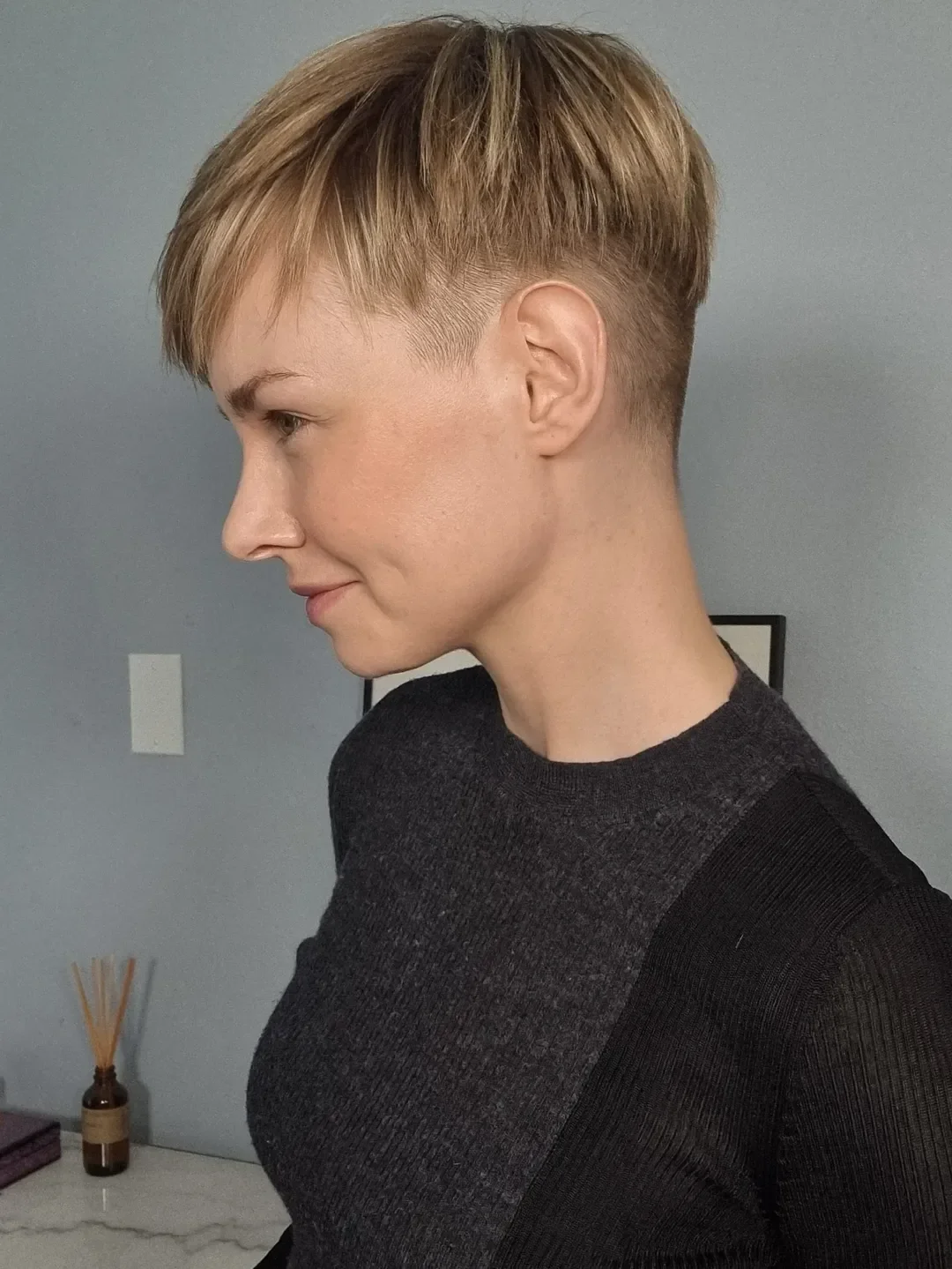 textured summer pixie haircuts 2026 Structured Bowl Pixie with Clean Undercut