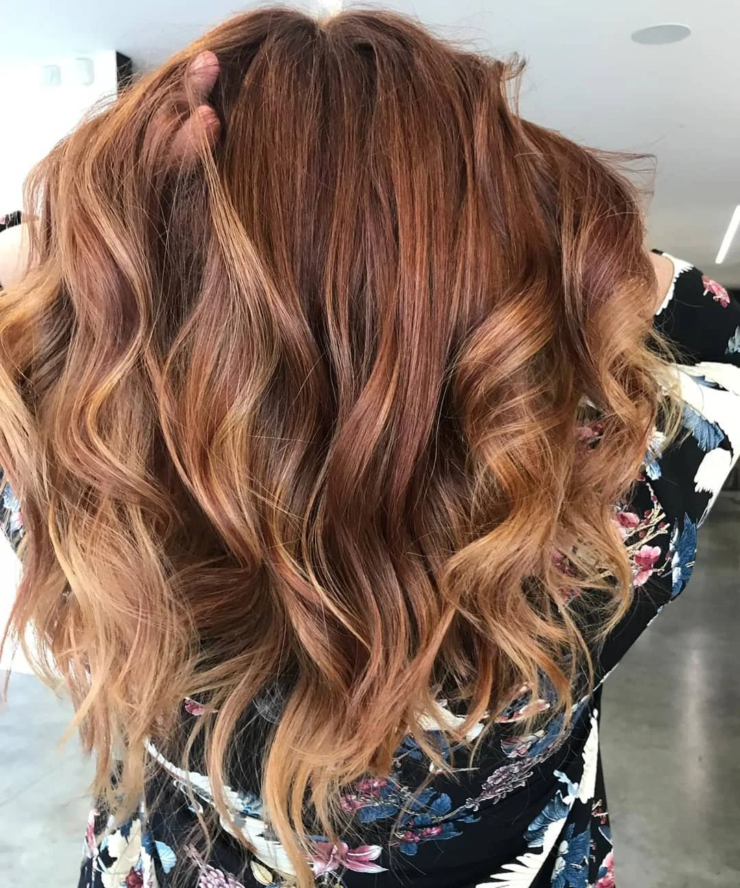 caramel summer ombre hair color 2026 Warm Auburn Caramel Waves That Catch Every Bit of Sun
