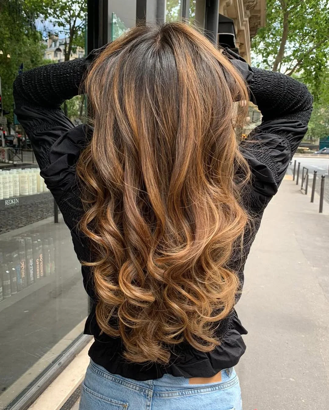 caramel summer ombre hair color 2026 Golden Caramel Curls That Feel Like Summer Air