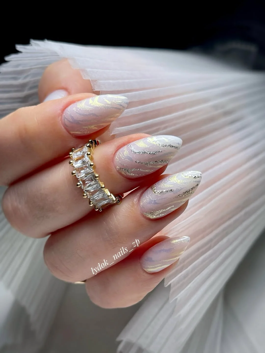 chic light summer nails 2026 Pearl Swirls with Silver Light