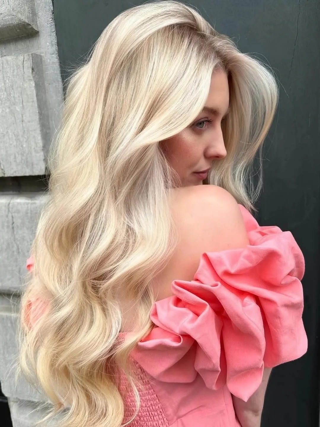 cool summer hair color for light skin 2026 Champagne Blonde with Airy Length