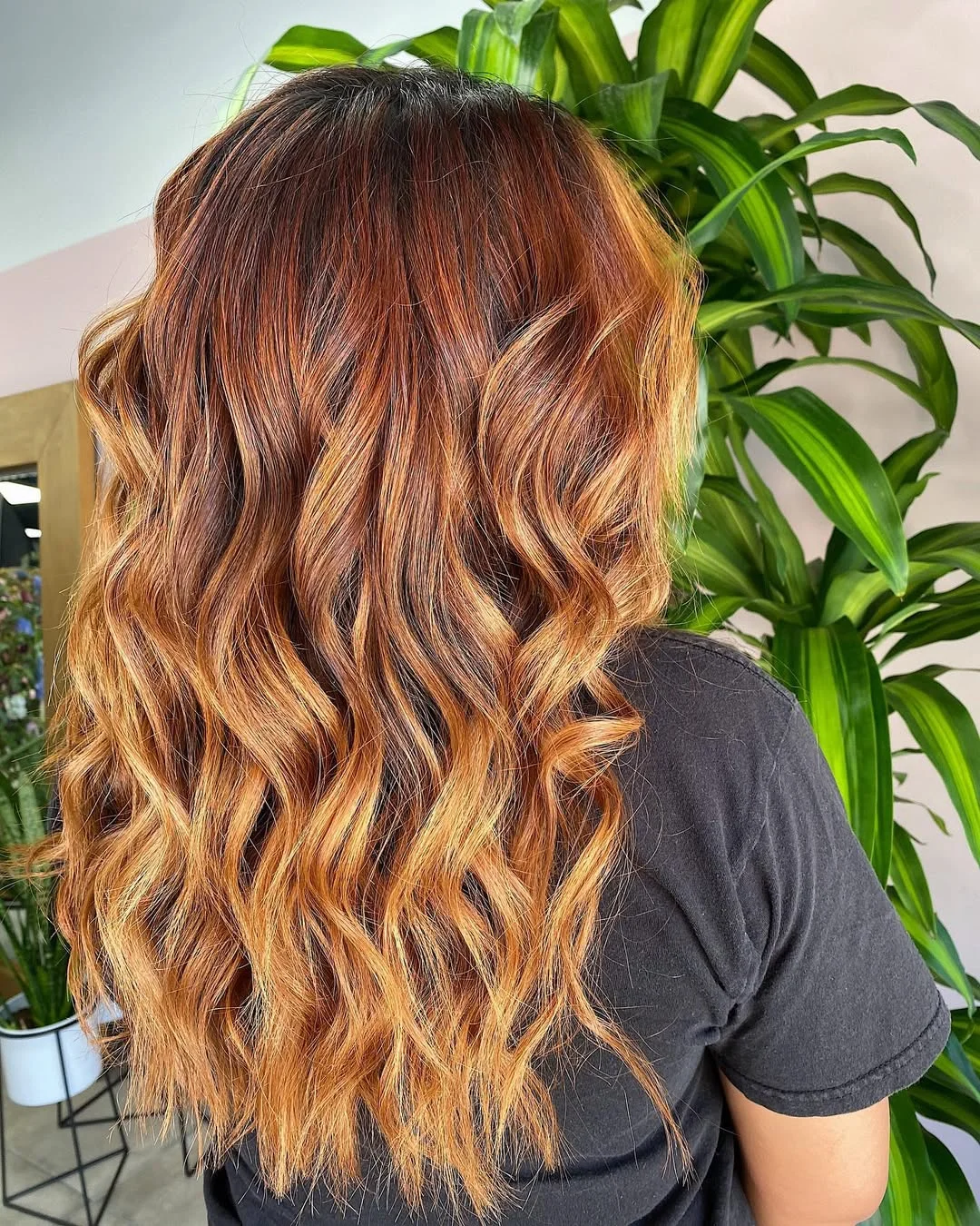 copper summer red hair color 2026 Sunlit copper melt with soft blonde ends