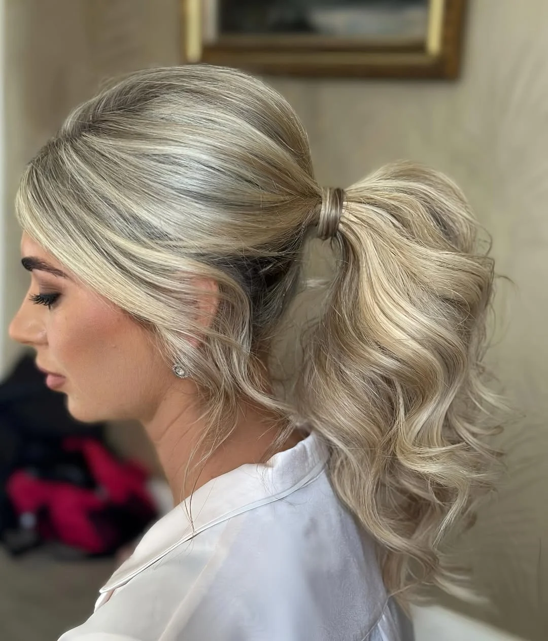 easy summer hairstyles ideas 2026 Voluminous Ponytail With Soft Blonde Waves