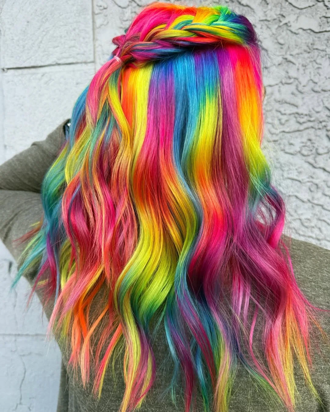easy summer quick hairstyles 2026 Rainbow Ribbon Waves With Braided Detail