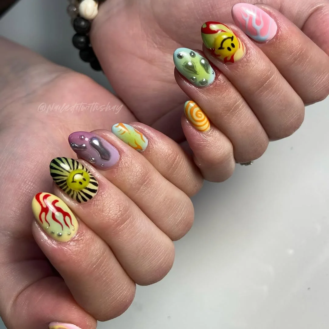 fun & funky summer nails 2026 Groovy 3D Art Summer Nails