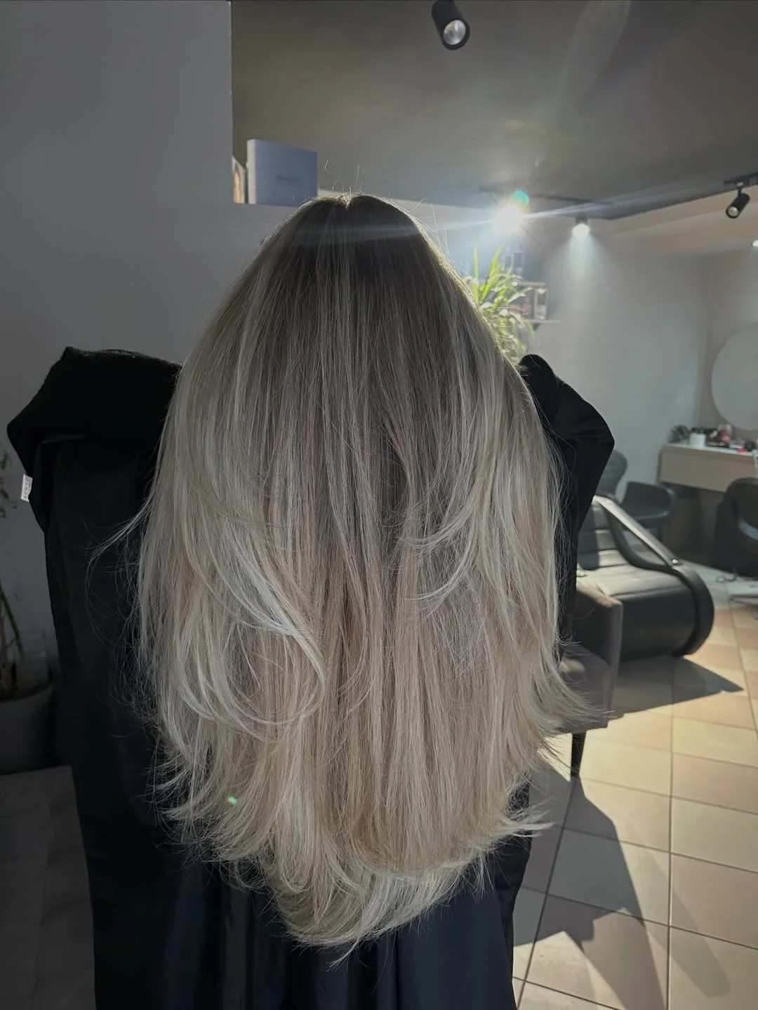 gorgeous summer hair color ideas 2026 Smoky blonde length with cool shadow roots