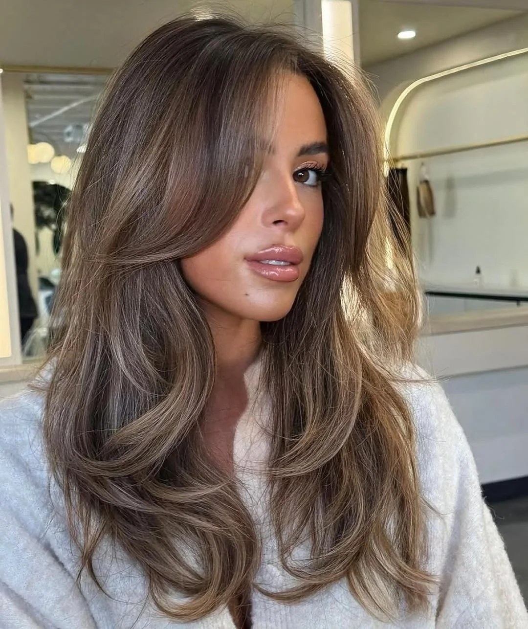 gorgeous summer hair color ideas 2026 Soft Beige Brunette with Light Summer Flow