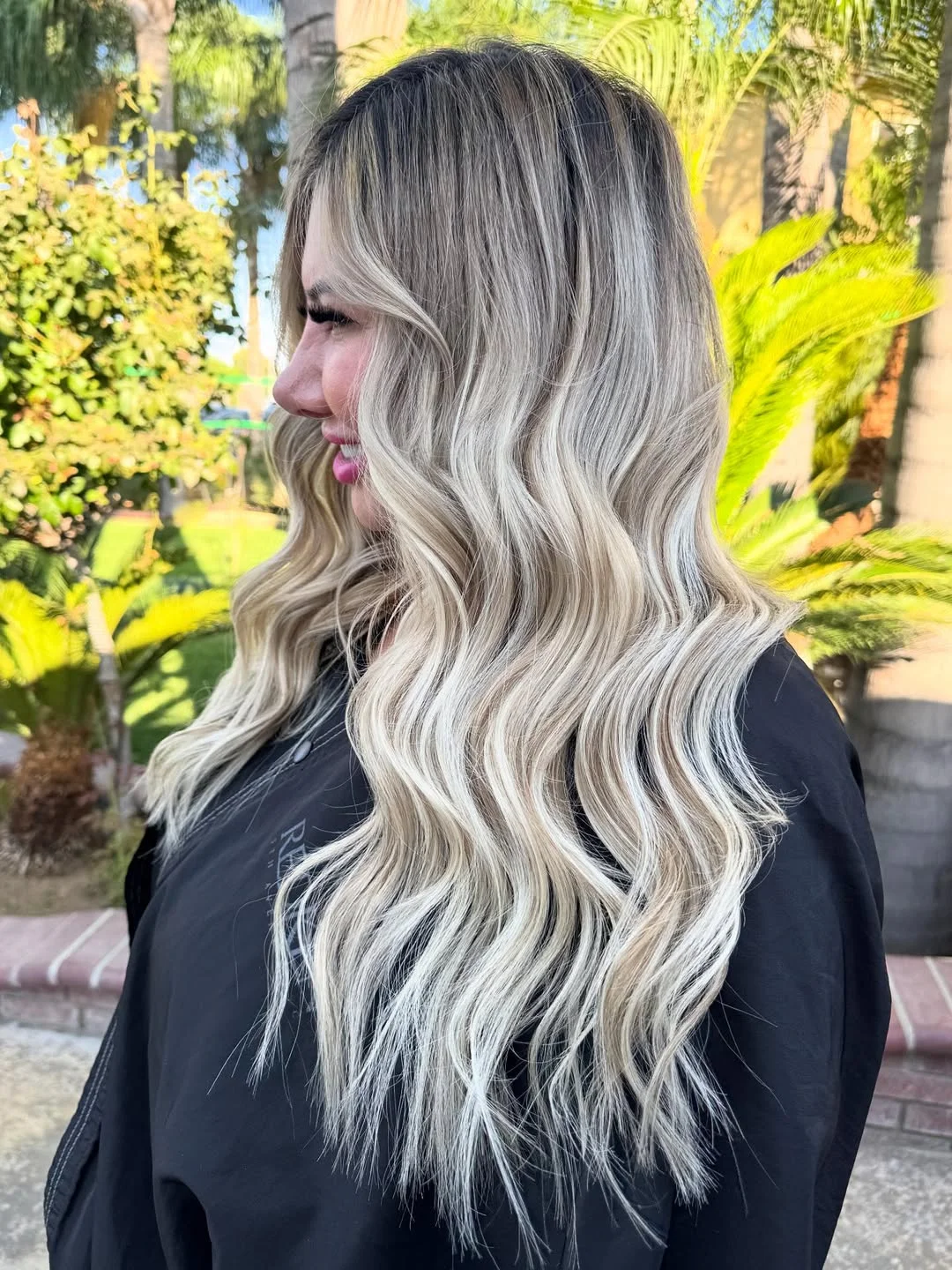 icy summer ash blonde hair color 2026 Bright ash blonde waves with sunlit softness