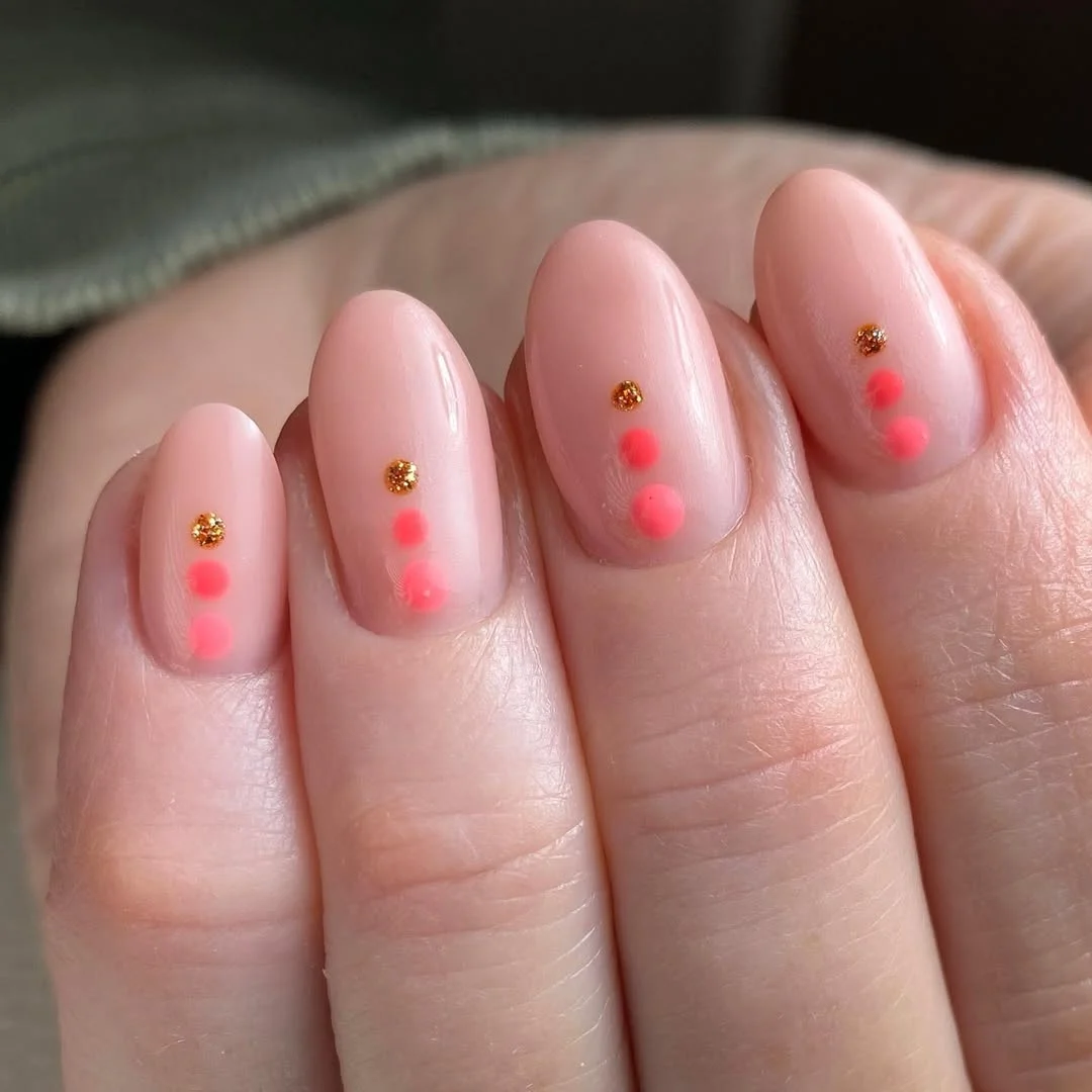 June Nail Colors ideas 2026 - Summer Trends 2026 Soft Pink Dot Nails