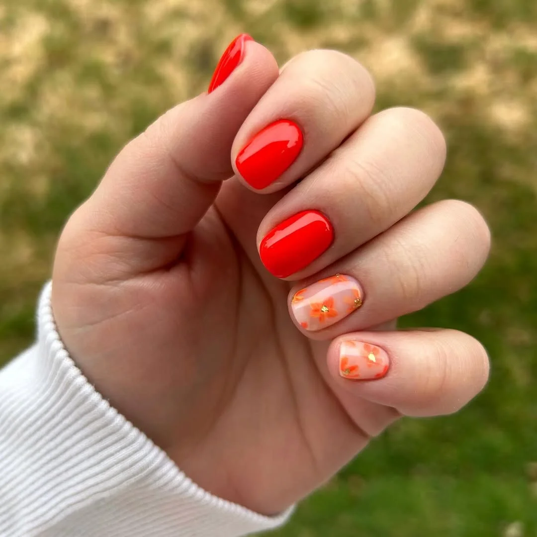 June Nail Colors ideas 2026 - Summer Trends 2026 Bright Coral Flower Nails