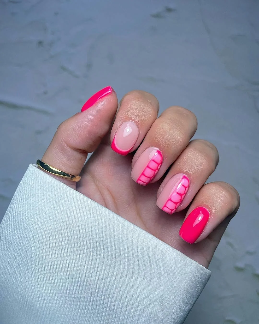 June Nails Ideas 2026 Pink Short Nails