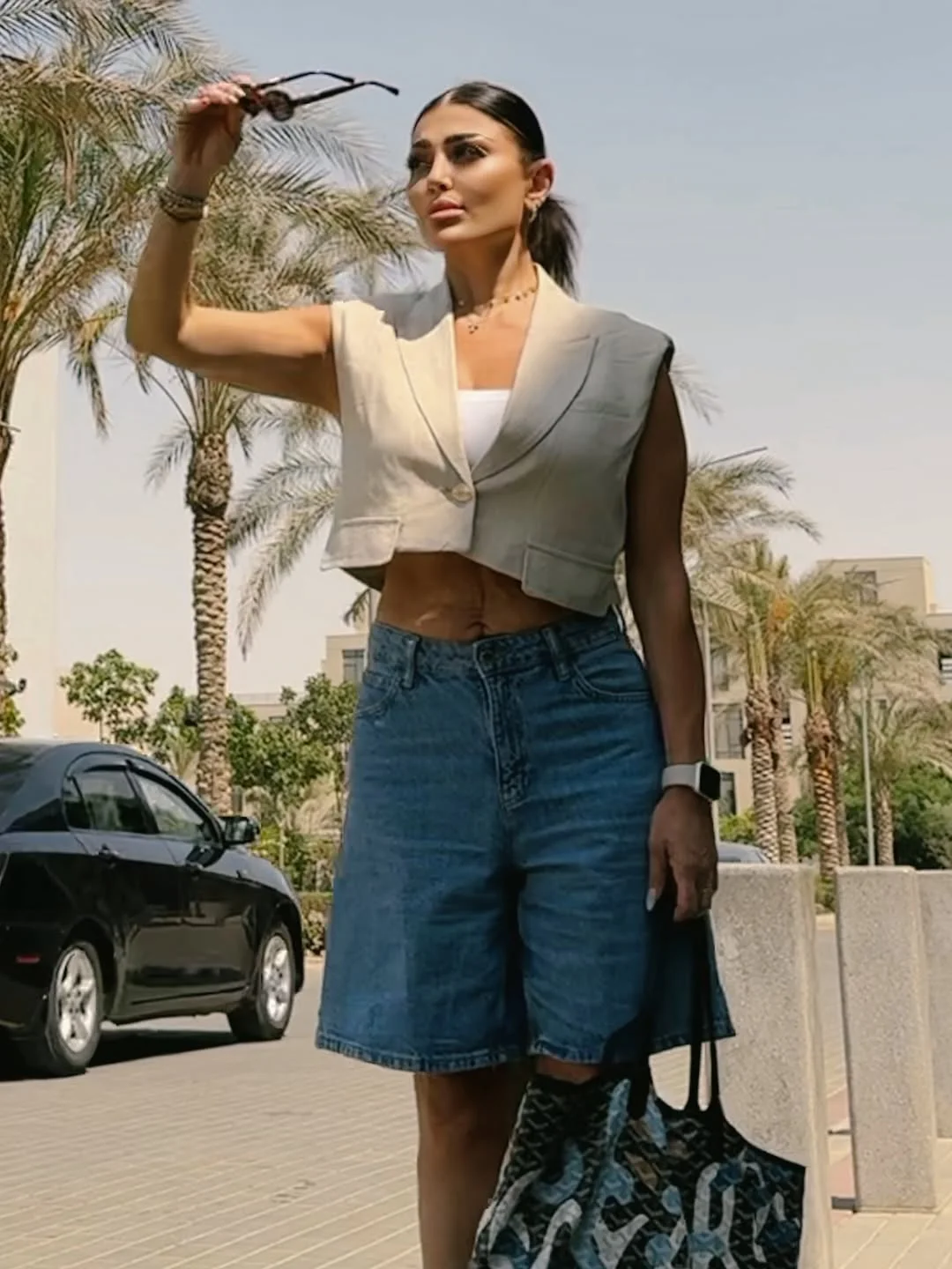 June Outfits Ideas - Summer Trends 2026 Sleeveless Blazers And Denim Shorts Feel Fresh Again