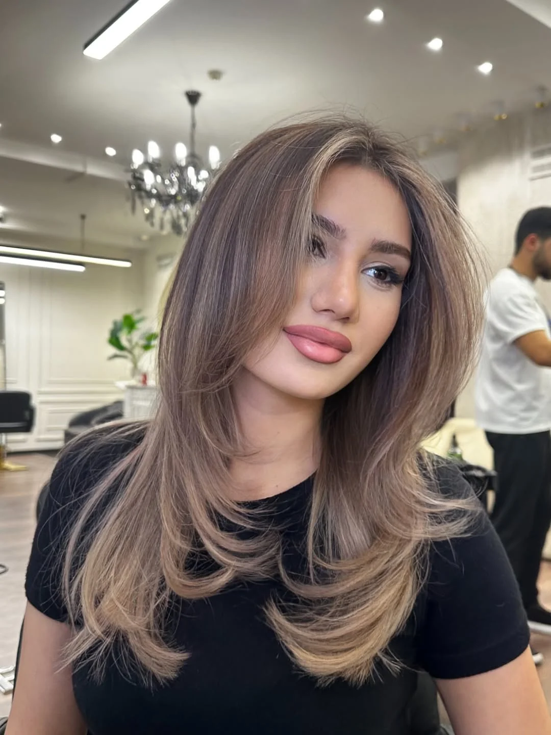 low maintenance summer hair color for brunettes 2026 Soft Beige Brunette With Airy Layers And Light Catching Ends