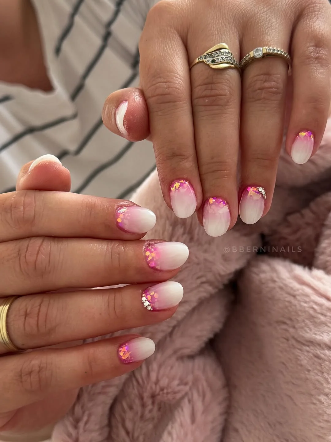modern summer glitter nails 2026 Pink Ombre Glitter Glow