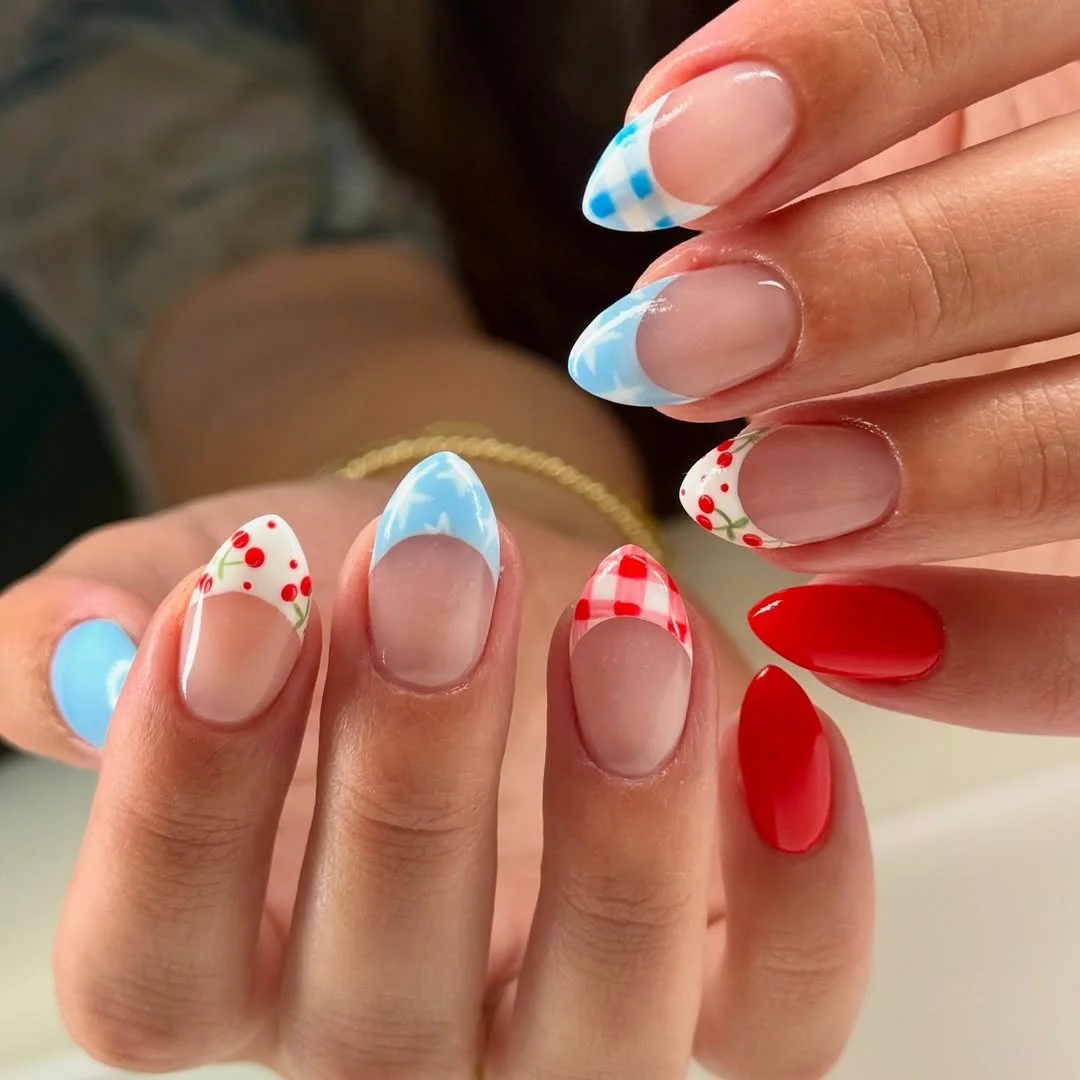 pretty usa nails 2026 Soft French Tip Picnic Nails For A Simple Summer Look