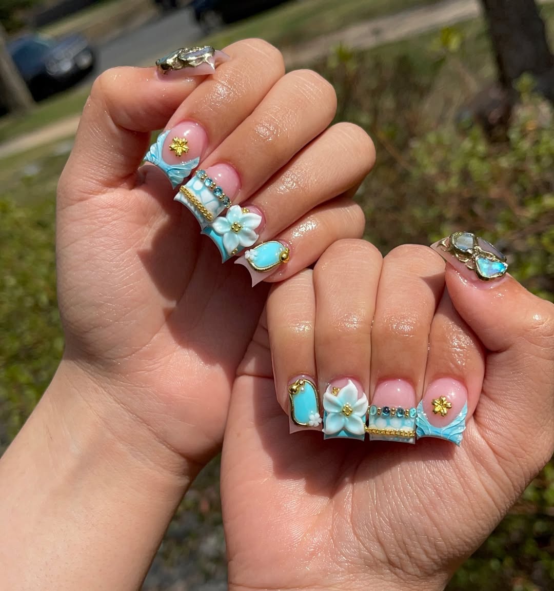 short gel nails summer 2026 Blue Extra Floral Charm Nails