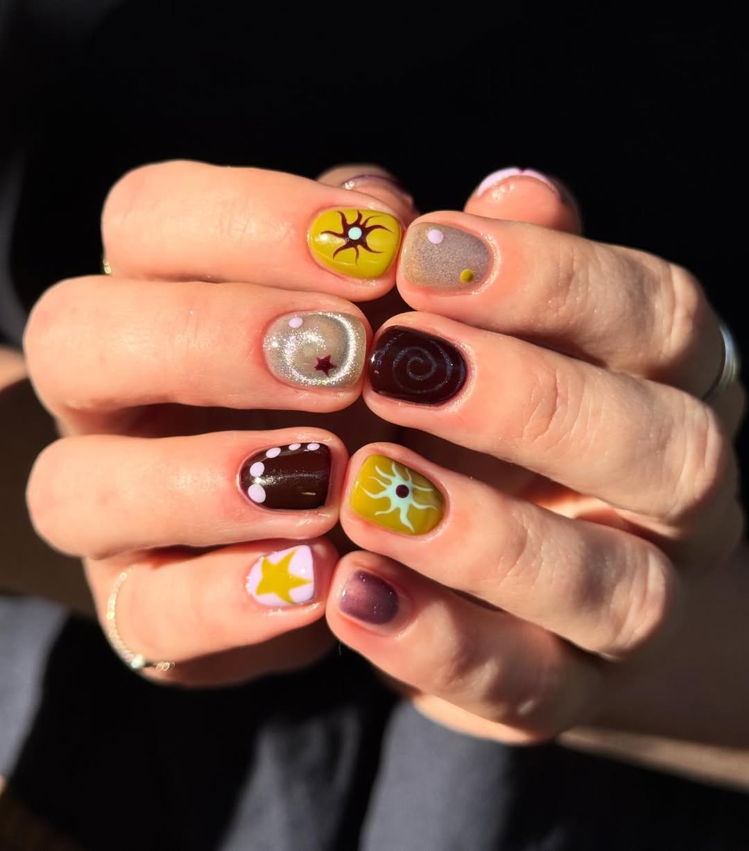 short gel nails summer 2026 Retro Cocoa Summer Nails