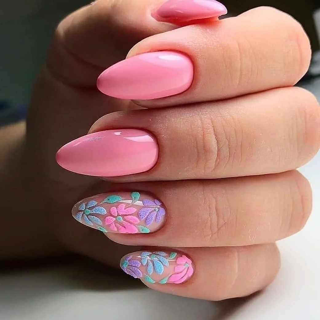 summer dip nails 2026 Glossy Pink Floral Nails for a Soft Summer Look