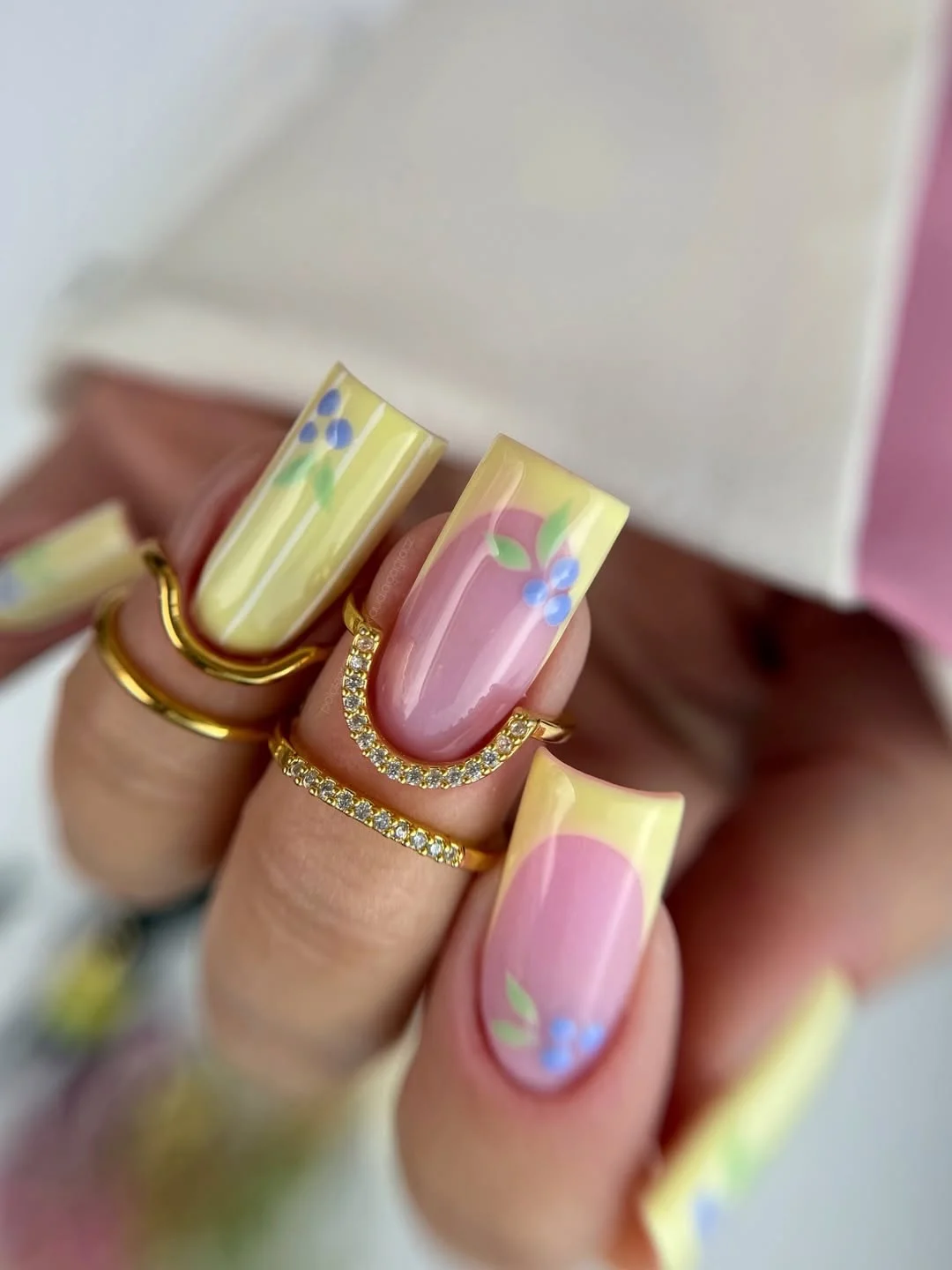 summer nail inspo 2026 Pastel Yellow Floral Square Nails