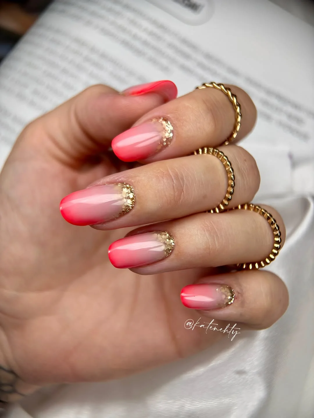 summer ombre nails 2026 Glossy Pink Ombre Nails With Gold Cuticle Accents