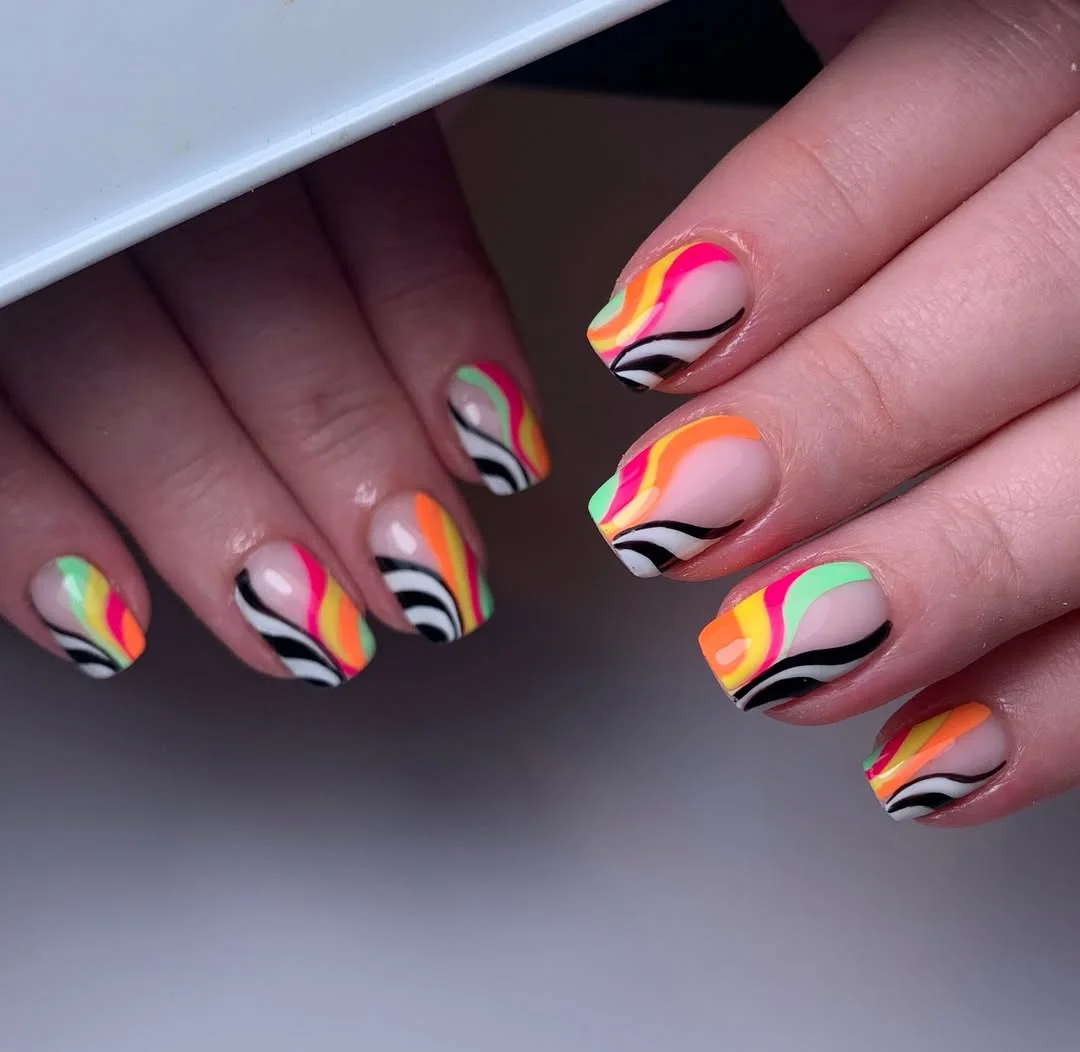 summer vibrant nails summer 2026 Retro Neon Wave Square Nails