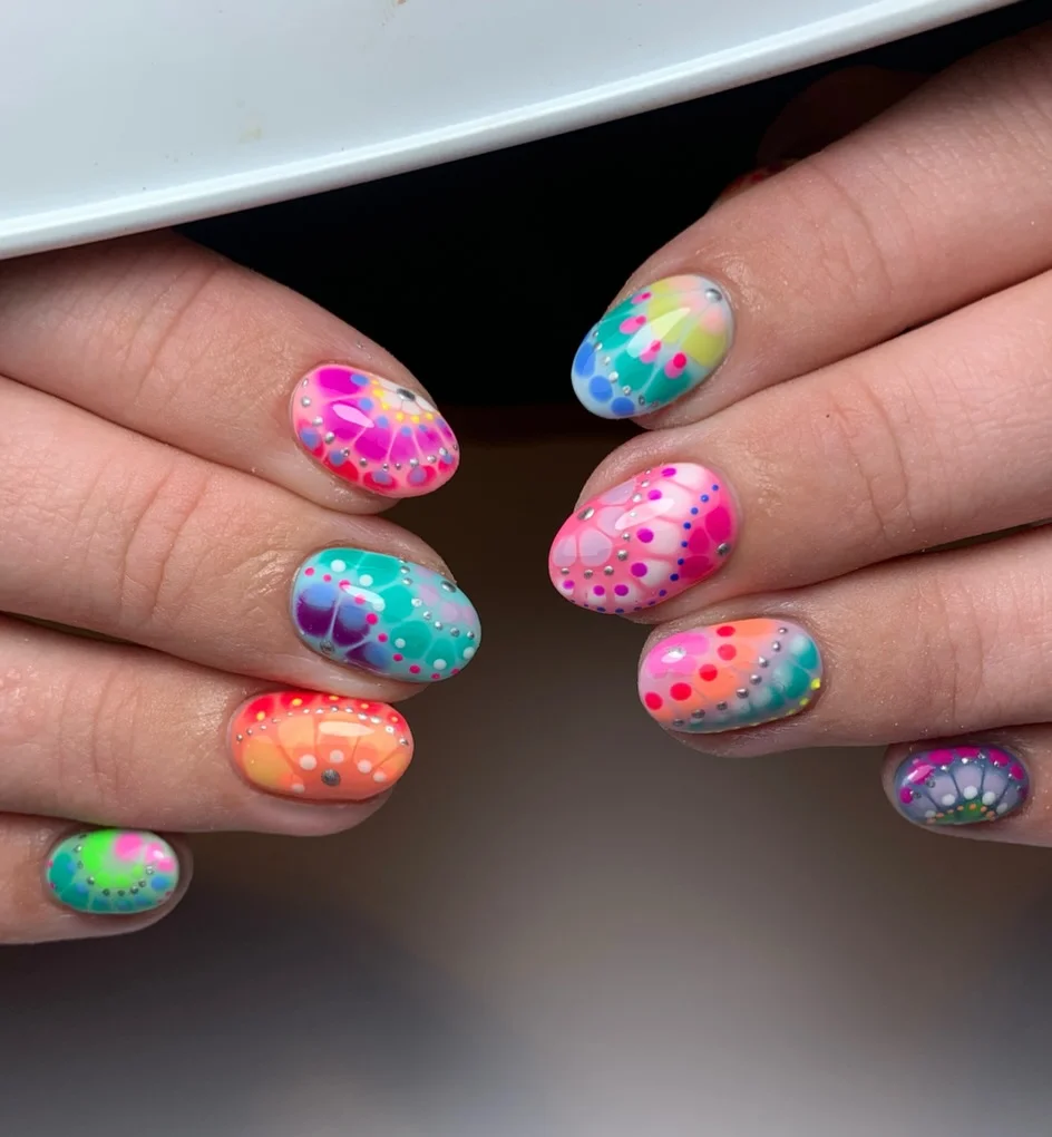 summer vibrant nails summer 2026 Rainbow Aura Short Nails