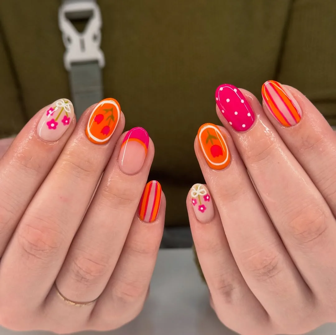 trendy summer nails 2026 Bright Retro Square Short Nails
