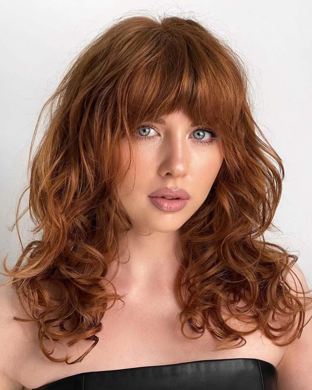 summer outfits for women 2026 Curly Copper Texture with a Playful Edge