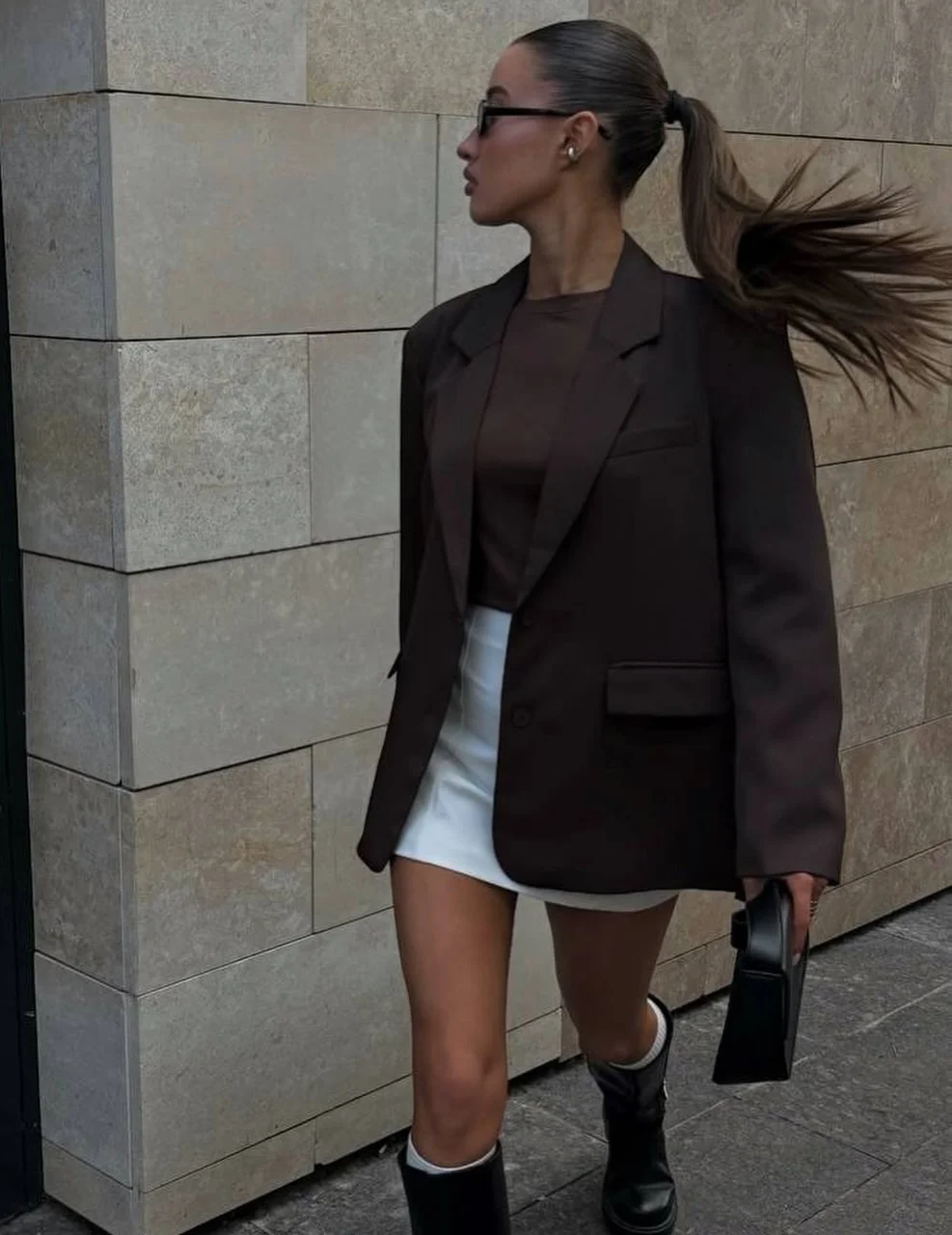 chic fall fashion aesthetic 2026 Sharp Tailoring Meets Modern Femininity