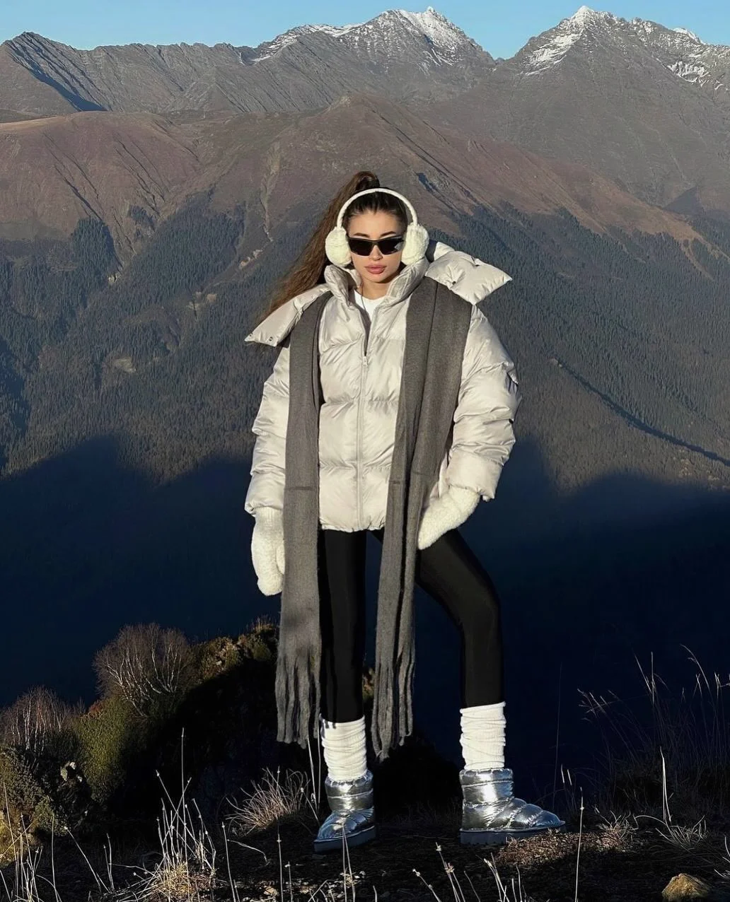chic fall fashion aesthetic 2026 Mountain Escape With Luxury Comfort